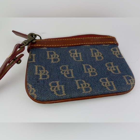 Dooney & Bourke Blue And Brown Signature Wristlet With Keychain​​​​​​​​​​​​​ - Picture 3 of 6